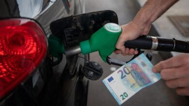 Photo of Λίγοι το γνωρίζουν: Έτσι μπορείς να γλιτώσεις μέχρι και 10 ευρώ σε κάθε γέμισμα στο βενζινάδικο