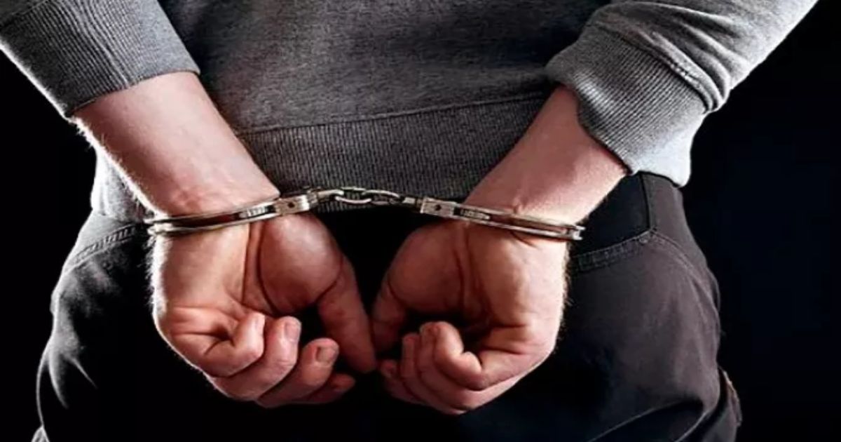 Τραγωδία: Πατέρας άφησε την δίχρονη κόρη του μέσα στο αυτοκίνητο με καύσωνα – Συνελήφθη για φόνο