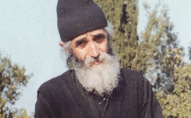ΣΟΚ Προφητεία  Άγιος Παΐσιος – «Θα γίνει πόλεμος και θα μας βοηθήσει η…»
