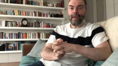 Photo of Ανδρέας Κονάνος – Ο δημοφιλής πρώην ιερέας αποκάλυψε ότι είναι ομοφυλόφιλος [βίντεο]