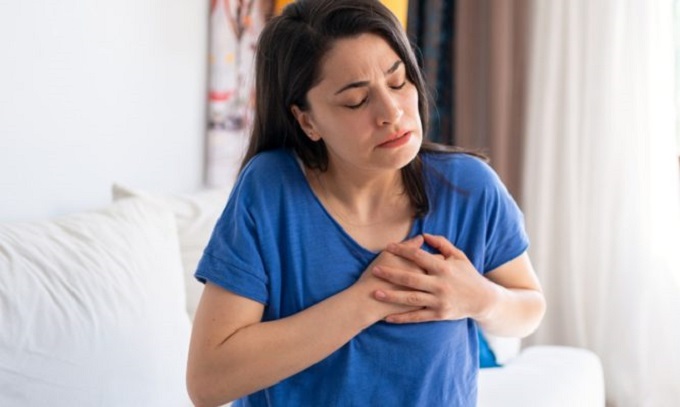 Photo of Καρδιακή προσβολή: Το πιο άγνωστο σύμπτωμα είναι στο στόμα – Τι νιώθουν πολλοί πριν το έμφραγμα