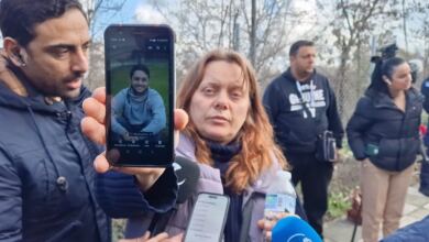 Photo of ΣΟΚ Συγκλονίζουν οι γονείς 22χρονου που αγνοείται – «Η αναμονή μας σκοτώνει, δεν μας λένε τίποτα»