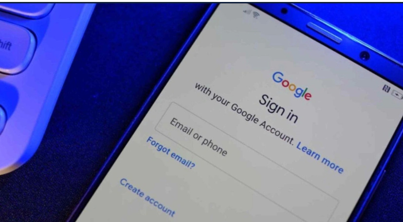 «Συναγερμός» από Google: Το σημάδι που εμφανίζεται αν σας κλέψουν τους κωδικούς