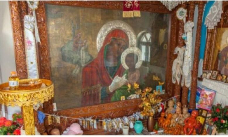 Photo of Παναγία Τσαμπίκα: Γιατί την αποκαλούν έτσι στην Ρόδο;