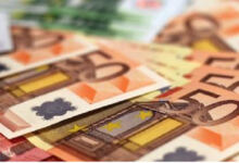 Photo of Επίδομα 600 ευρώ σε νοικοκυριά: Αρχίζει η πληρωμή του ΟΠΕΚΑ σε χιλιάδες δικαιούχους – Ποσά και περιοχές