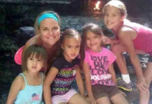 Photo of Μητέρα υιοθέτησε τις 4 κόρες της καλύτερής της φίλης που πέθανε από καρκίνο! Δείτε πως είναι σήμερα τα αγγελούδια!