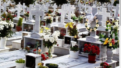 Photo of Το γύρο του διαδικτύου κάνει μια φωτογραφία από μνήμα σε ελληνικό νεκροταφείο!
