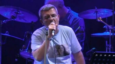 Photo of Συγκλόνισε ο πατέρας της Φραντζέσκας στη συναυλία για τη μνήμη όσων σκοτώθηκαν στα Τέμπη: Ερμήνευσε το τραγούδι της