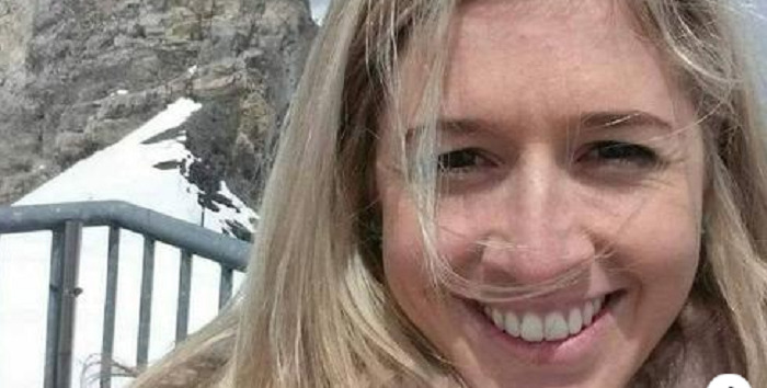 Photo of Γυναίκα 27 ετών πεθαίνει από καρκίνο, μετά η οικογένειά της ανακαλύπτει στο Facebook ένα μήνυμα που γράφτηκε 24 ώρες πριν