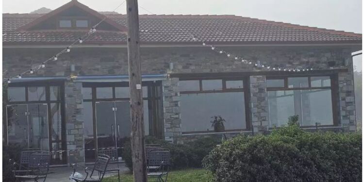 Μαζική δηλητηρiαση –  Στο νοσοκομείο Σε σοβαρή κατάσταση πολλά άτομα