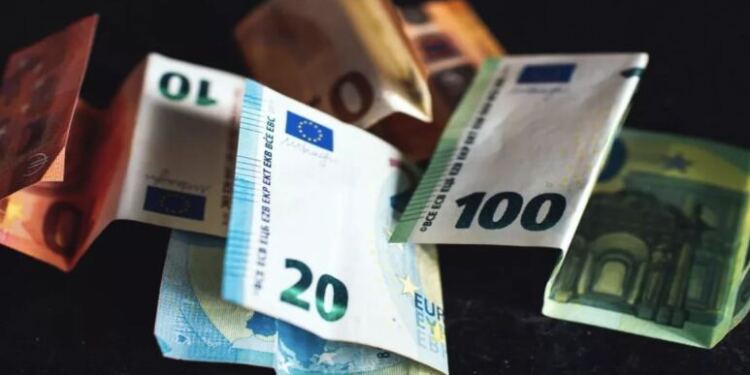 Ούτε με μετρητά, ούτε με POS: Έτσι θα πληρώνουν οι πελάτες στα μαγαζιά – Αναστατωμένοι οι καταστηματάρχες