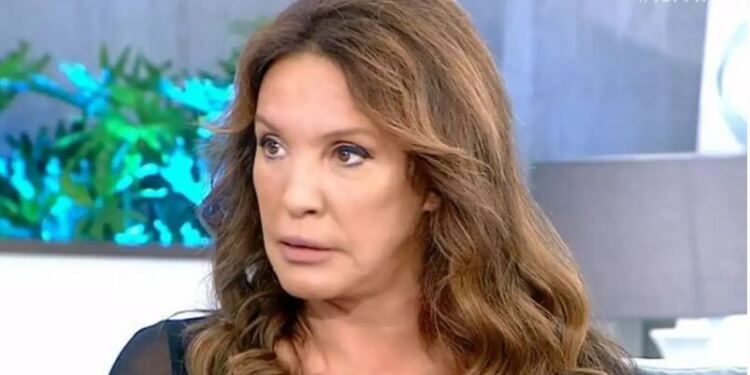 Δυστυχώς η Βάνα Μπάρμπα περνάει δύσκολες ώρες: «Όγκος στον οισοφάγο, μου κάνουν ανοσοθεραπείες, δίνω μάχη»