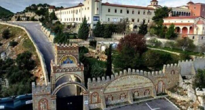Παναγία Γοργοεπήκοος η θαυματουργούσα: Το μοναστήρι στη Μάνδρα με τα αναρίθμητα θαύματα
