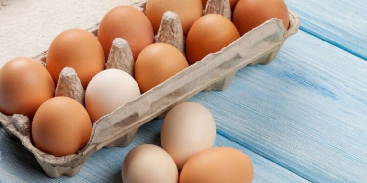 Λίγοι το γνωρίζουν: Πόσο καιρό διατηρούνται τα αυγά στο ψυγείο