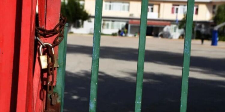 Ποια σχολεία θα είναι κλειστά για ένα τριήμερο αυτή την εβδομάδα