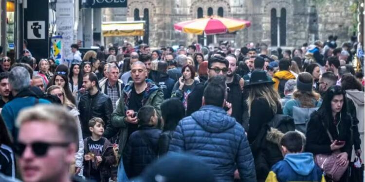 Χειμερινές εκπτώσεις 2025: Πότε ξεκινούν και πόσο θα διαρκέσουν