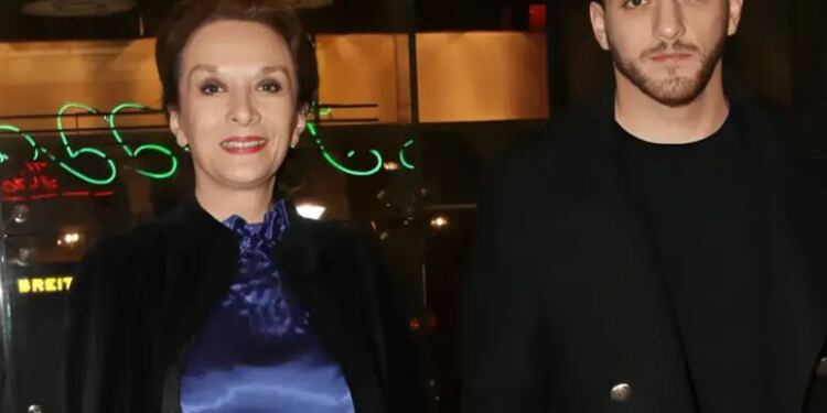 Βαρύ πένθος για την ηθοποιό Μαίρη Βιδάλη – Έφυγε από την ζωή ο γιος της