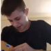 Ειρήνη Μουρτζούκου: Σάλος με βίντεο στο TikTok που τη δείχνει να κακοποιεί κούκλα – μωρό και να το διασκεδάζει