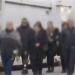 Θρήνος και οδύνη στην κηδεία του 3χρονου Άγγελου: Οι πρώτες σπαρακτικές εικόνες – Η στιγμή που φτάνει ο Πατέρας του