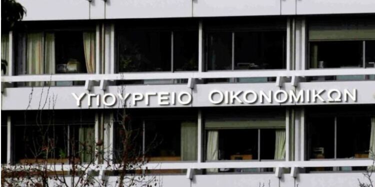 ΒΟΜΒΑ ΣΤΟ ΔΗΜΟΣΙΟ