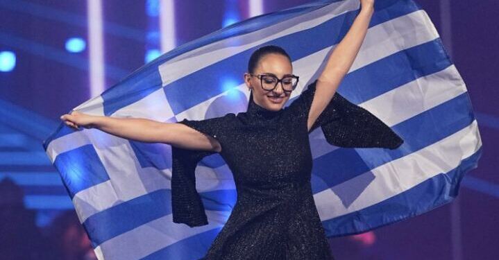 Klavdia: «Είμαστε απλή λαϊκή οικογένεια, του μεροκάματου! Η μαμά μου εργάζεται ως…»