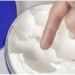 Η κρέμα Nivea στο μπλε βαζάκι έχει υπέροχα οφέλη που πολλοί δεν γνωρίζουν