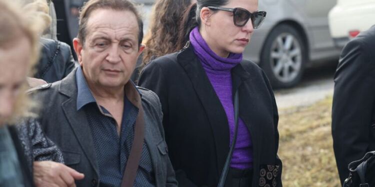 Πένθος στη ελληνική showbiz – Μόλις το ανακοίνωσε ο Σπύρος Μπιμπίλας
