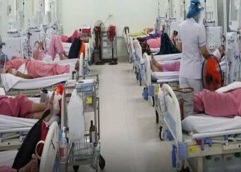 Οι γιατροί προειδοποιούν για 2 συνήθειες που προκαλούν νεφρική ανεπάρκεια και τις έχουν πολλοί άνθρωποι