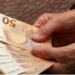 ΟΠΕΚΑ – Σύνταξη χωρίς ένσημα: Ποιοι την δικαιούνται;