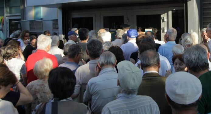 Αναδρομικά έως 8.556 ευρώ: Τα τελικά ποσά – Αναλυτικοί πίνακες