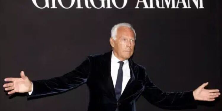 Πέθανε ο θρύλος της μόδας Τζιόρτζιο Αρμάνι σε ηλικία 91 ετών
