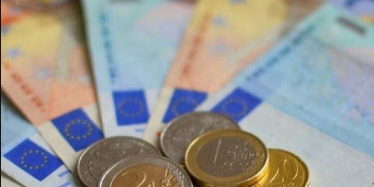 Δημόσιο: Απόφαση σταθμός για τα αναδρομικά των δημοσίων υπαλλήλων