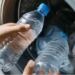Βάλτε 2 πλαστικά μπουκάλια στο πλυντήριο μαζί με τα ρούχα σας: Aπρόσμενα οφέλη που λίγοι γνωρίζουν