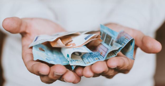 Αναδρομικά για 100.000 συνταξιούχους: Ποιοι δικαιούνται έως και 17.000 ευρώ – Δείτε αναλυτικά παραδείγματα