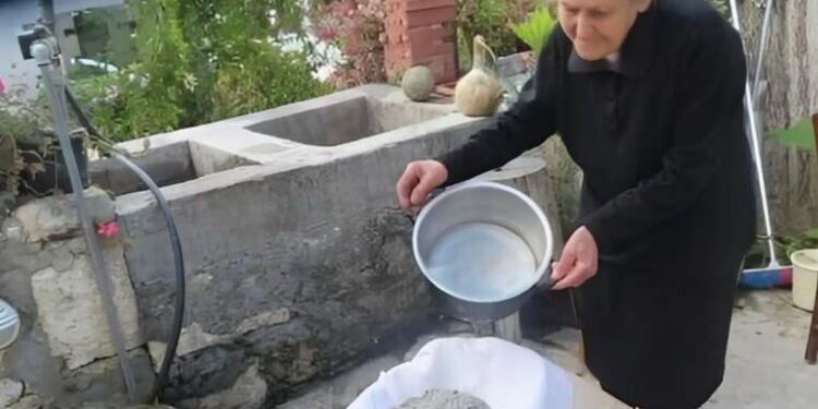 Mην πετάξεις τη στάχτη από το τζάκι δες πόσα μπορείς να κάνεις με αυτή! Δεν το ήξερα νωρίτερα