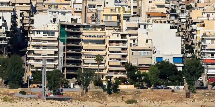 Πότε ξεκινούν αιτήσεις για ανακαίνιση σπιτιού με επιδότηση 36.000 ευρώ