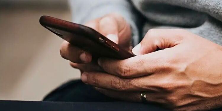 SMS για δωρεάν εξετάσεις για νεφρά: Πού κλείνουν ραντεβού οι δικαιούχοι
