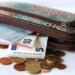 Κοινός τραπεζικός λογαριασμός: Τι συμβαίνει με τα χρήματα όταν ένας συνδικαιούχος αποβιώνει