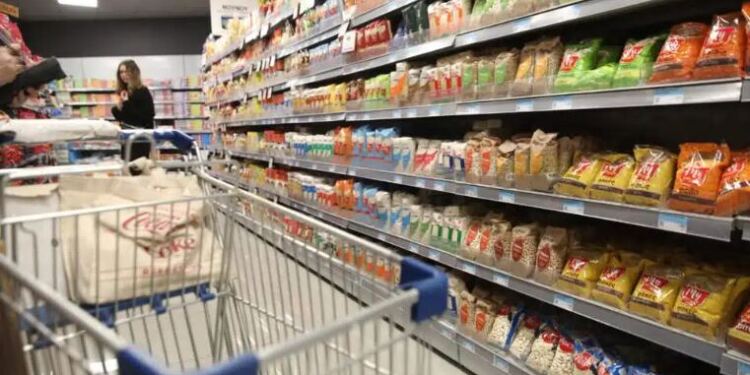 Market pass για τρόφιμα: Ποιοι το δικαιούνται – Πότε ξεκινά η πληρωμή