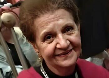 Πέθανε πρωί από ανακοπή την ώρα που κολυμπούσε η γνωστή ηθοποιός του ελληνικού κινηματογράφου