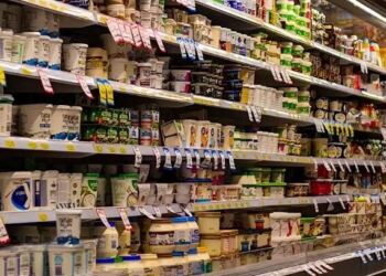 Εξαπλώνεται το φαινόμενο του shrinkflation στα σούπερ μάρκετ – Τι να προσέχουμε