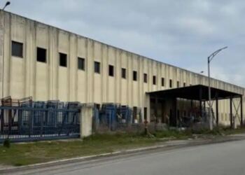 Τίτλοι τέλους μετά από 140 χρόνια για πασίγνωστη ελληνική εταιρεία κολοσσό – Τα 2 ακίνητα που βγαίνουν στο σφυρί