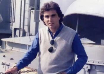 Ο τραγουδιστής που έκανε μια τεράστια επιτυχία με τραγούδι εμπνευσμένο από τον Ελύτη και μετά έγινε ψάλτης