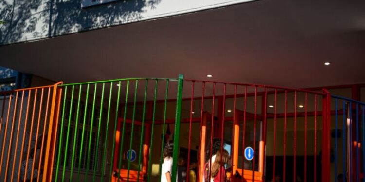 Aγίου Πνεύματος 2026: Το τελευταίο τριήμερο με κλειστά σχολεία πριν τις καλοκαιρινές διακοπές