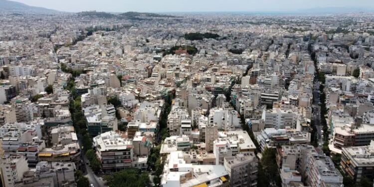 Νέο πρόγραμμα «Ανακαινίζω»: Επιδότηση έως και 36.000 ευρώ ανά ακίνητο – Τι αλλάζει