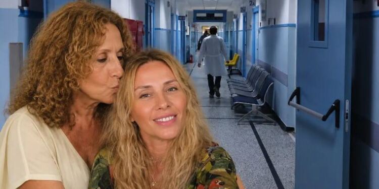 Ραγίζει καρδιές η μητέρα της Γωγώς Μαστροκώστα: «Δύο χρόνια παλεύει το παιδί μου» – Η τελευταία σκληρή ανακοίνωση των γιατρών