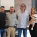 Υπόσχεται €5.000 ευρώ σε κάθε νέο ζευγάρι που θα εγκατασταθεί εκεί και €10.000 για κάθε γέννηση παιδιού στην Ελάτη